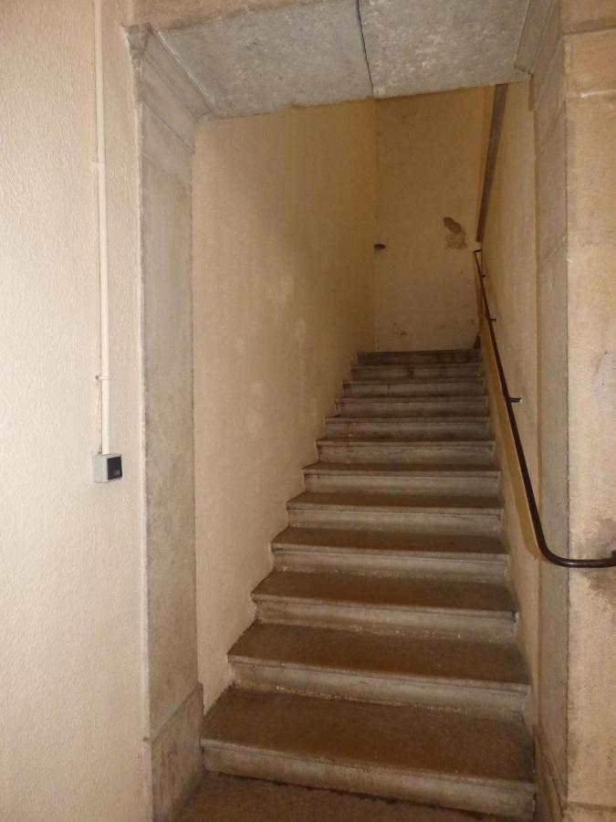 Le Saint Jean Appartement Crémieu Buitenkant foto