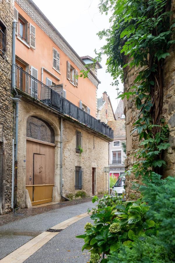 Le Saint Jean Appartement Crémieu Buitenkant foto